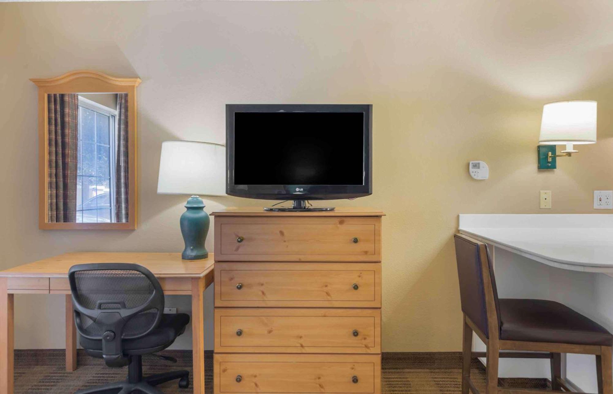 Auburn Hills Extended Stay Inn Экстерьер фото
