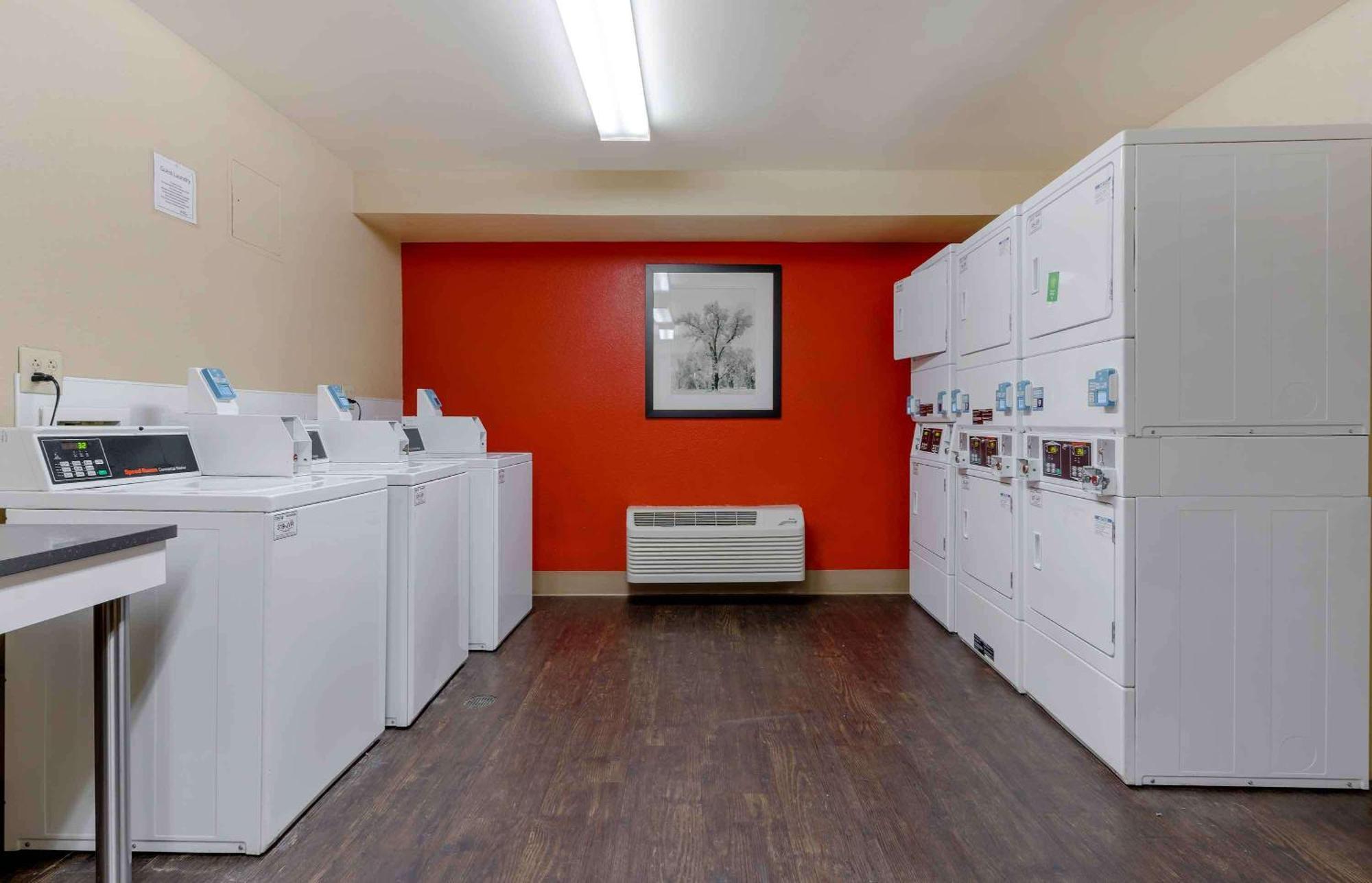 Auburn Hills Extended Stay Inn Экстерьер фото