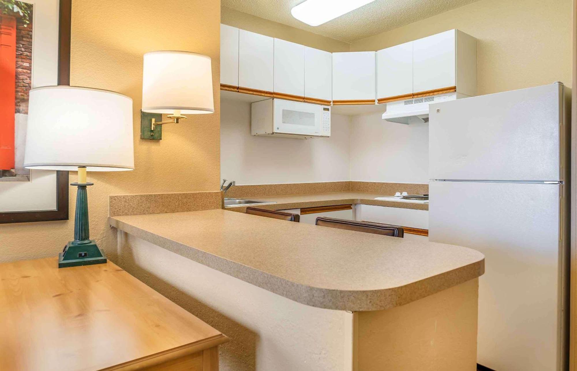 Auburn Hills Extended Stay Inn Экстерьер фото