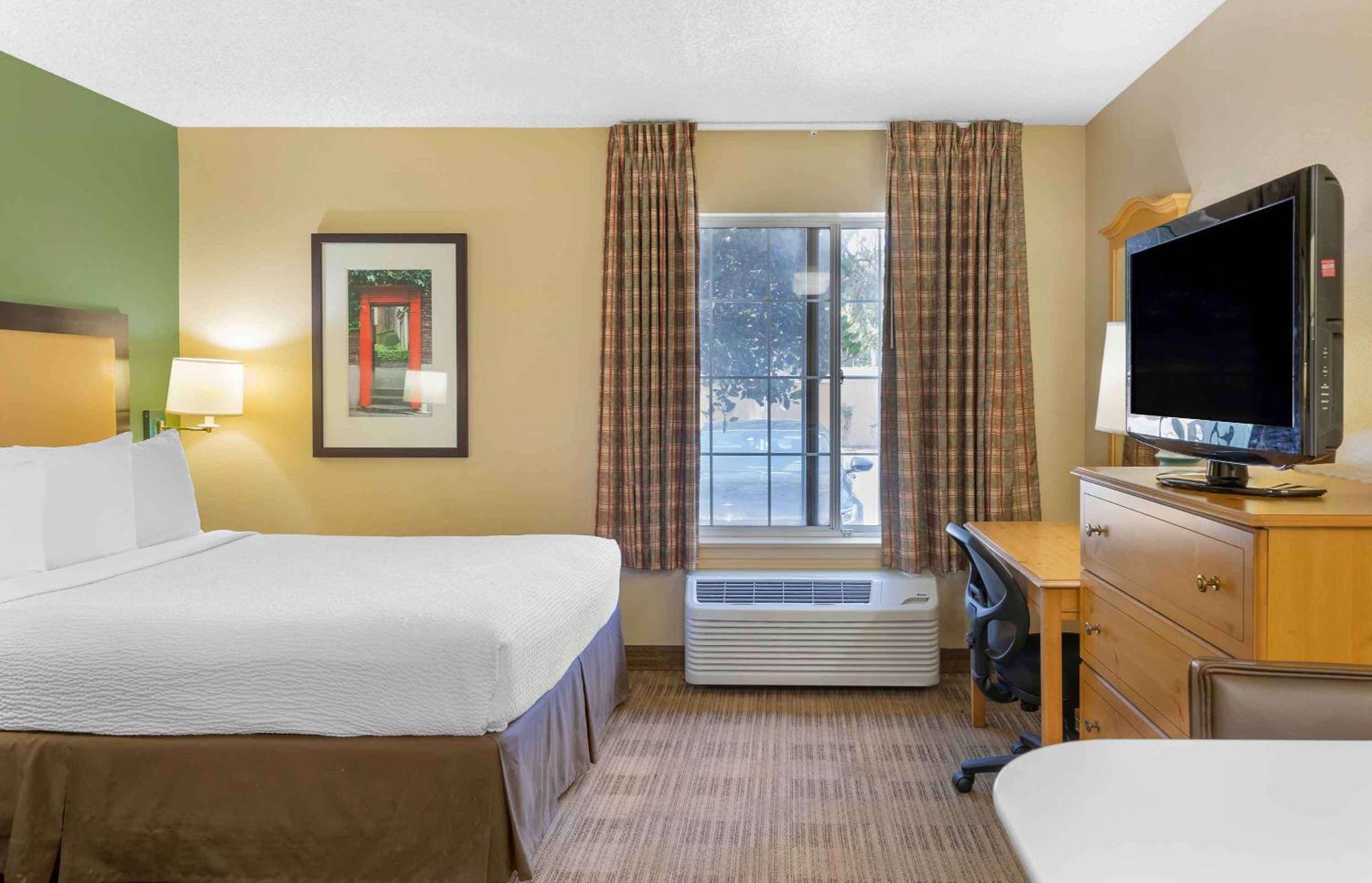 Auburn Hills Extended Stay Inn Экстерьер фото