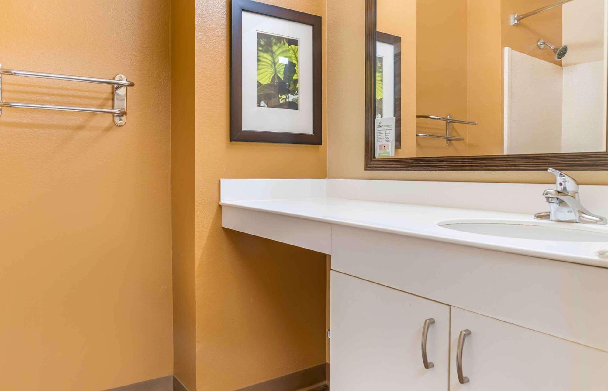 Auburn Hills Extended Stay Inn Экстерьер фото