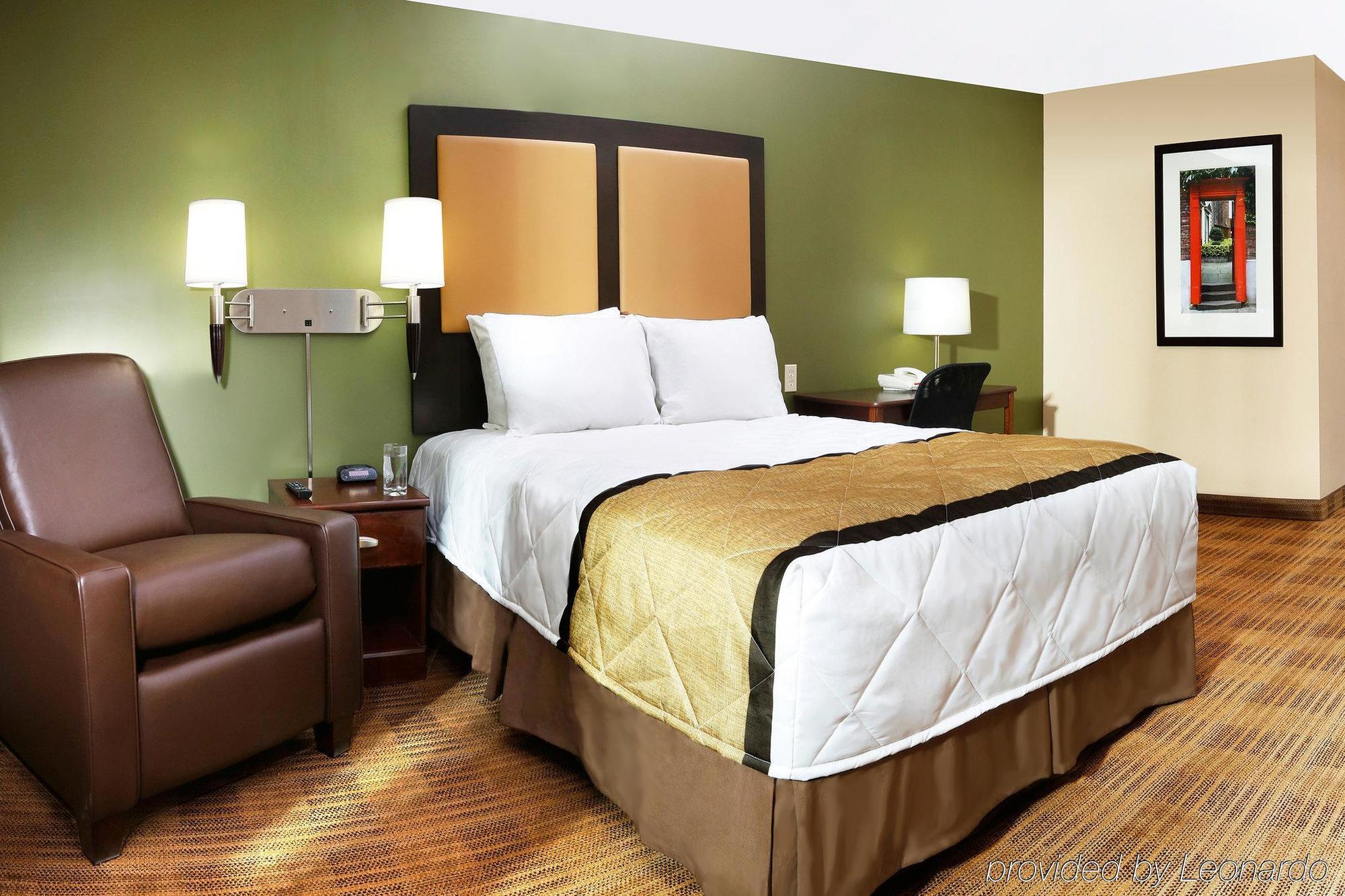 Auburn Hills Extended Stay Inn Экстерьер фото